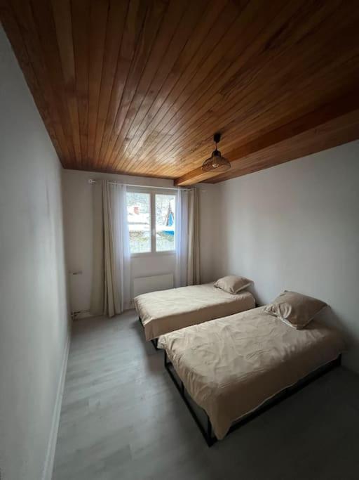 Appartement Style Chalet Standing 2 A 6 Personnes La Bourboule Bagian luar foto